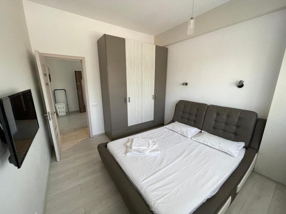 Mamaia Lake Apartments Constanta Exterior photo