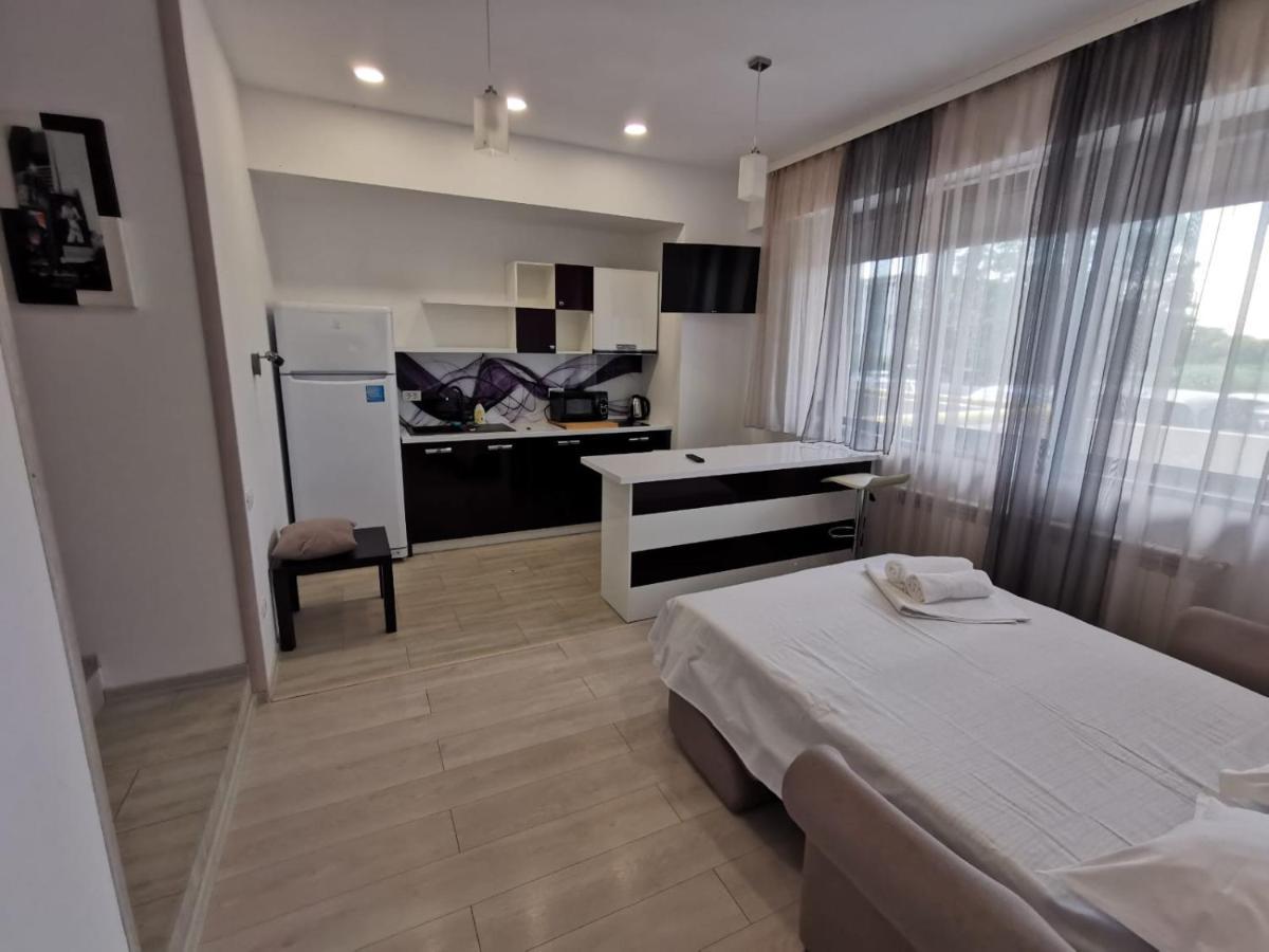 Mamaia Lake Apartments Constanta Exterior photo