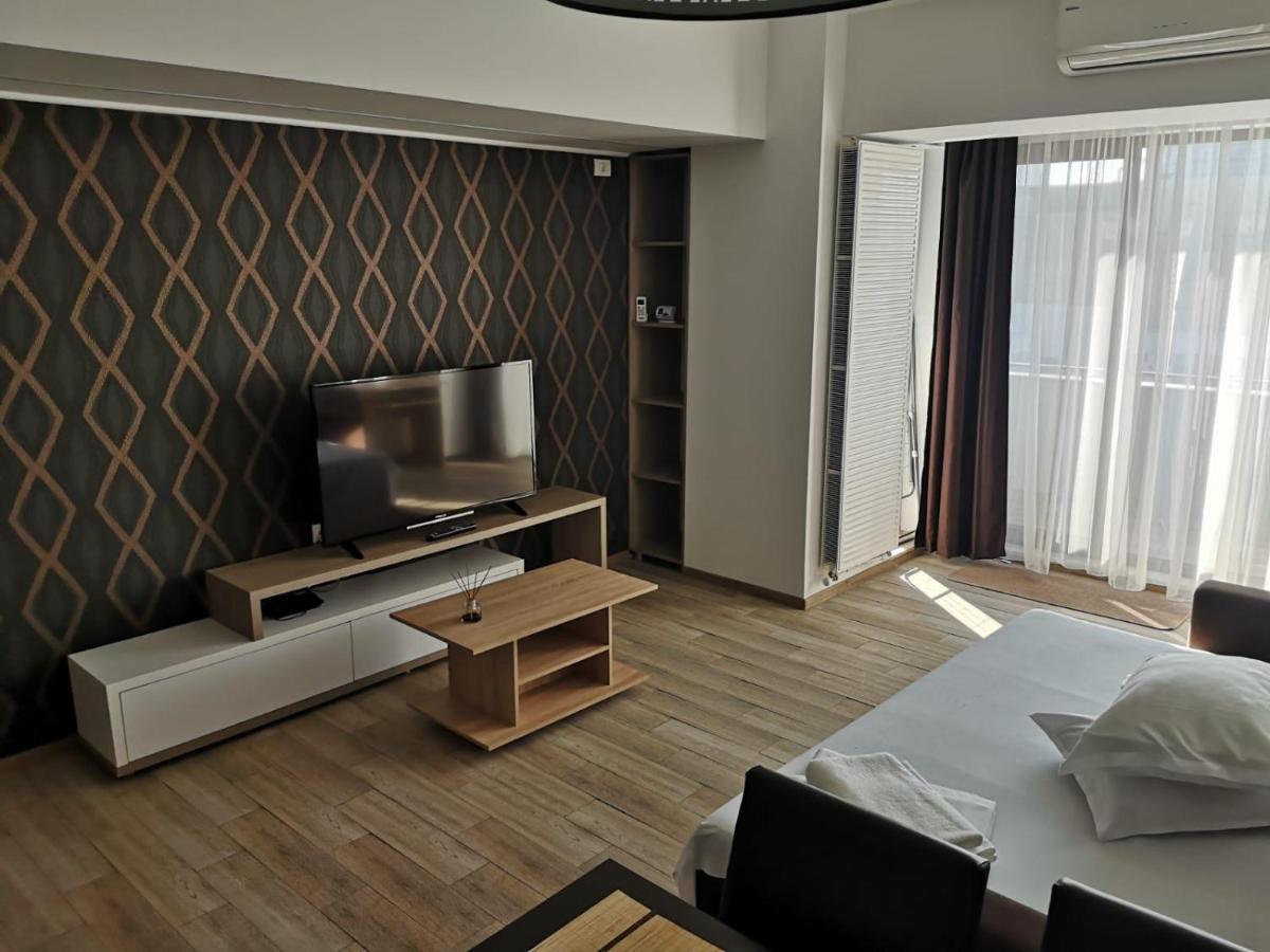 Mamaia Lake Apartments Constanta Exterior photo