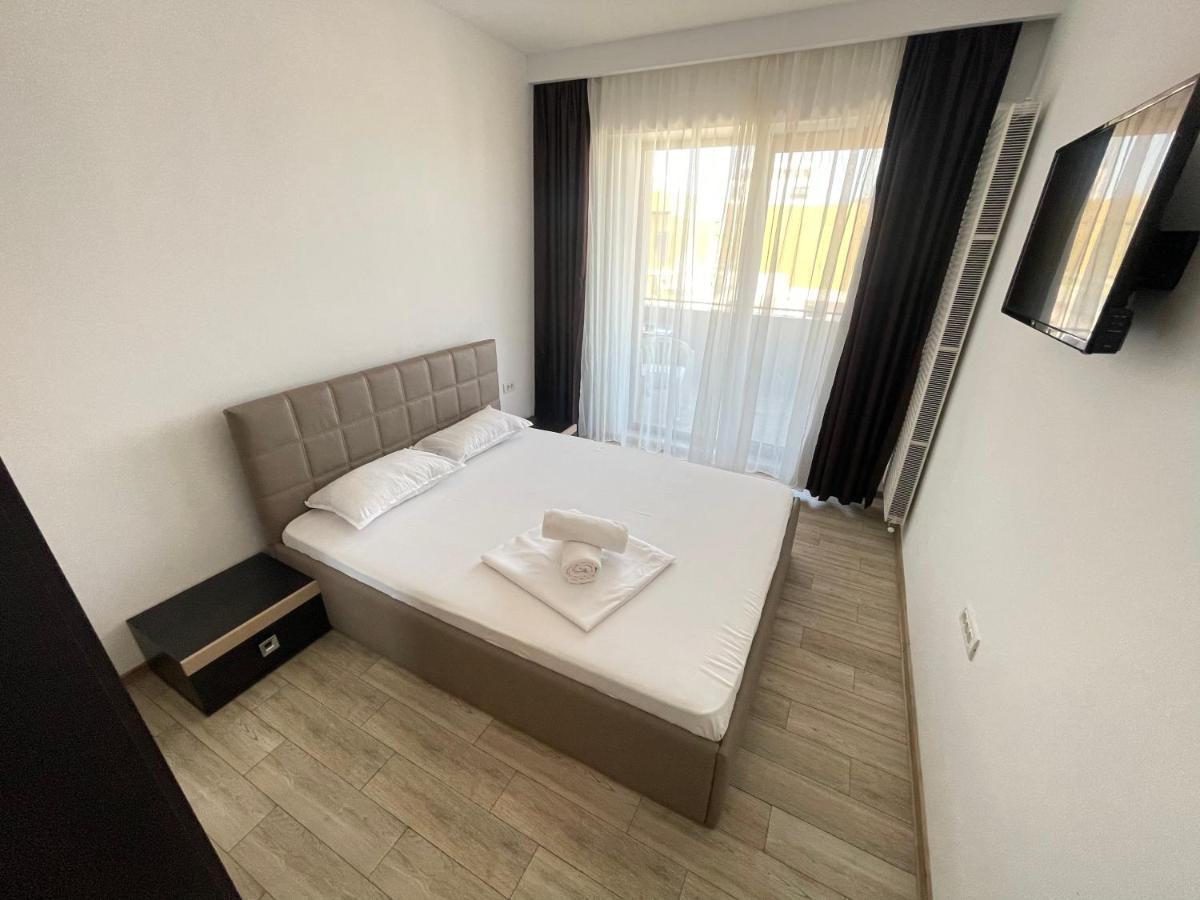Mamaia Lake Apartments Constanta Exterior photo